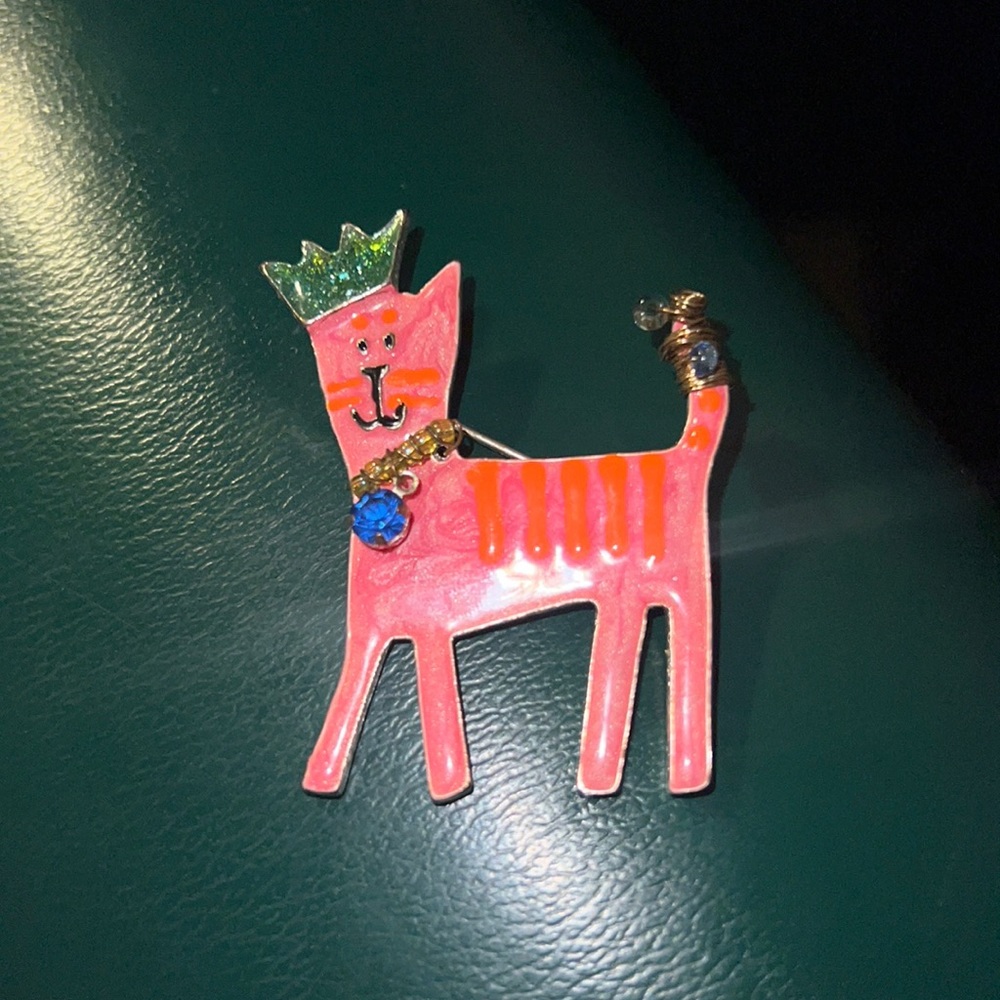 Signed TC Cat